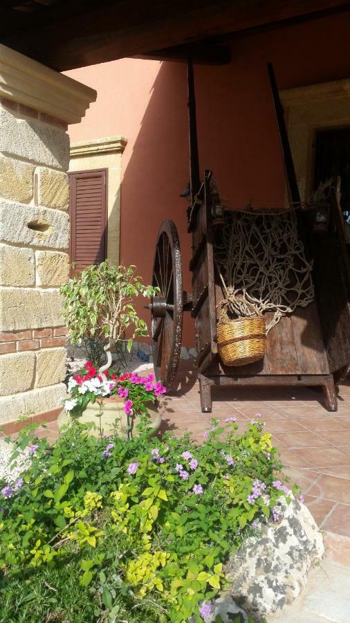 Casa Vacanza Villa Giorgio Di Rizzo Francesca Digerbato Exteriér fotografie